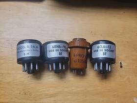 6cl6-12 Amphenol And Vector 6bn6-98 4 Vacuum Tube Test Socket Adapter Lot Vintage U-105/u R56-a