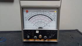 02-0293 B&k Vintage Dynascan Model 177 Professional Volt Ohm Meter/ No Probe Sn 12621