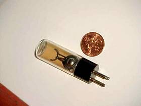Ce-25c Cetron Vacuum Tube Photo Electric Cell Nos Boxed