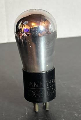 301-a Cunningham 10439 Cx Power Vacuum Tube Tested Vintage Globe