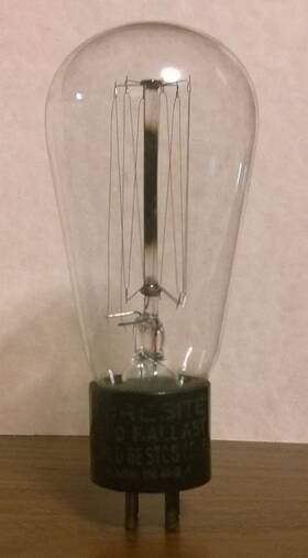 Duresite No 110 - Tube Made In Usa Vintage -untested 1930s 40s
