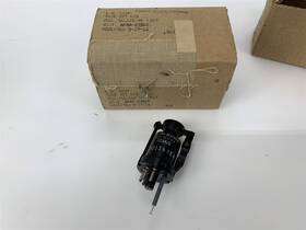 C011148em Eastern Electronics Electric 723 A/b Navy Radio Klystron Vacuum Tube - 1944