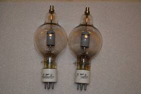 Tube à Vide EIMAC 100TH – Triode Base Noire – Occasion États-Unis