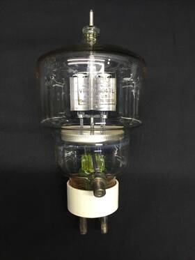 W.8413 Eimac 8413 Vt 129 304tl Transmitting Amplifier Vacuum Tube 300 Watts