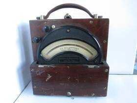 8dp2aek7 Ge 1950 S D-c. Milliamperes By General Electric Type Dp2 Model C103