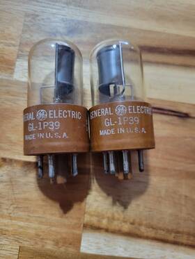 Gl-ip39 Ge Lot Of 2 General Electric 58-04 188-4