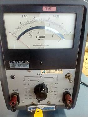 400h Hewlett Packard Model Vacuum Tube Voltmeter Powers On Repair Or For Parts