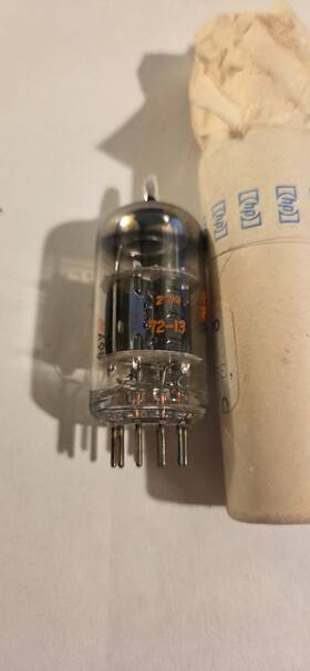 Hp 1932-0004 New Nos 5751 Electron Vacuum Tube Vintage