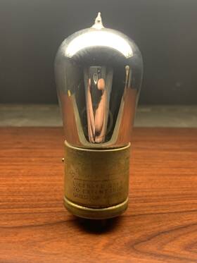 Uv-301a Radiotron Brass Base Tipped Radio Tube Amp Uv 201a 301a 01a Good Low Noise