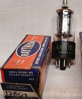 12bq7 Raytheon Radio Vacuum Electronic Tube Tested