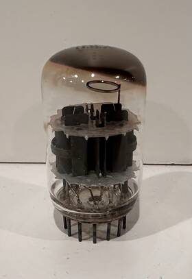 Rca 15af11 Vintage 8ar11 Vacuum Tube Compactron-style With A 12-pin Base