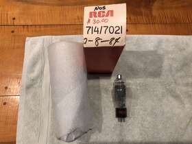 7021 Rca 714/7021 Nos Coke Bottle Vacuum Tube Vintage Lancaster Pa. Box Tested