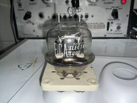 832b Rca Vintage 832a Vacuum Tube With Socket