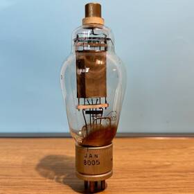 Jan-8005 Rca Clear Glass Metal Base Made In U.s.a