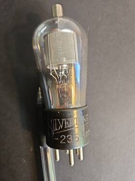 235-22x Silvertone 235 22x Radio Vacuum Tube 5 Inch Prong