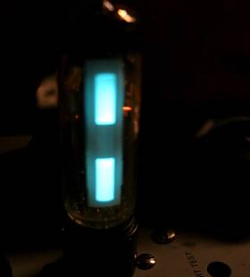 Em840 Sylvania Em84 6fg6 W. Germany Eye Vacuum Tube Tested See Results Pictures