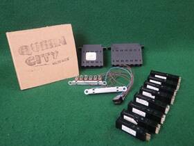 Ma11 Teldix Lot Of Vintage Miniature Displays 1.5v With Sockets