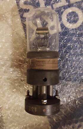 Evn-173 Telefunken Evn-171 Rare Tube With Socket Evn171