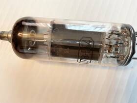 17bb14 Unkown Vacuum Tubes Maker Just Tested Good And Free Ship