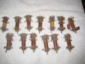 8n9t Vector Tube Socket Turrets 8 Nine Pin And 5 Seven Used