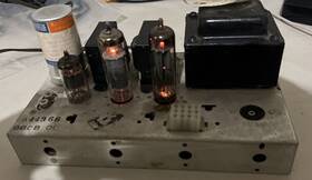 6b05 Zenith 6c4a 6ru7 Tube Amp Missing One Bulb Untested Turns On