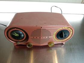 R514-v Zenith Salmon Pink 1954 Owl Eyes Model Am Vacuum Tube Radio For Parts