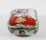Vinta Ge Chinese Porcelain "rose Famile" Trinket Box/snuff Hand Painted. Fixed Price $52.50.