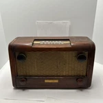 Vintage Westinghouse Model H-173 Tube Radio. Fixed Price $35.00.