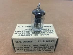 Raytheon JAN9001 Vintage Electron Vacuum Tube. Fixed Price $6.95.