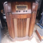 Philco 40-190 Standing Floor Radio Vintage Tube Antique Unrestored. Fixed Price $349.99.