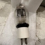 Hytron HY-25 Vacuum Tube Ceramic Vintage Radio (SHELF48BOX6). Fixed Price $14.35.