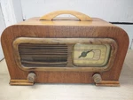 Vintage 1940S Philco Tube Radio 42-PT94 Wooden Cabinet & Bakelite Working. Fixed Price $90.00.