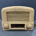 Antique Airline 64BR-1502A Ivory Bakelite Tube Radio. Fixed Price $30.00.