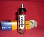 1PC. PL81 = N152; 213PEN; PL820; 21A6 Beam Power Tube Siemens New. Fixed Price $15.90.
