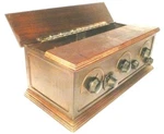 Vintage Stewart-warner Model 300 Battery Radio W/5 Globe Tubes & Brass Trim. Fixed Price $125.00.