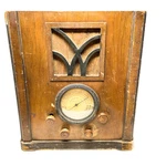 Antique Montgomery Ward Airline 62-177 6D6 Vacuum Tube Radio, Made Usa 1935. Fixed Price $127.50.