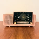 Vintage General Electric C-431A Princess Pink Valve Radio 1950. Fixed Price $398.16.