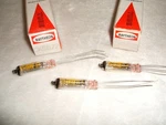 (3) Nos Raytheon CK5672 Premo Vintage Peanut Vacuum Tubes. Fixed Price $19.95.