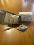 Vintage Nos Steatite 8 Prong Socket Tube Stromberg Carlson Electronics 43125. Fixed Price $15.00.