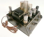 Aireon 1946 Jukebox 5 Tube Auto-volume Control Hooks Up Amp * Working Well. Fixed Price $300.00.